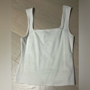 Great quality basic tank